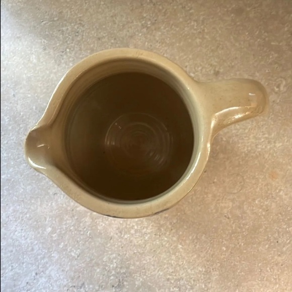 Vintage Handmade Cottagecore blueberry farmhouse creamer pitcher signed pottery - Picture 5 of 7